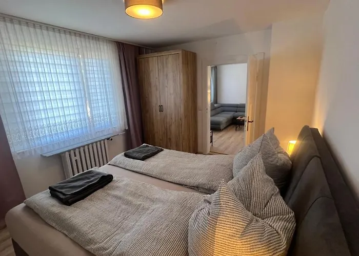 B12 - B12 Out Of Order *